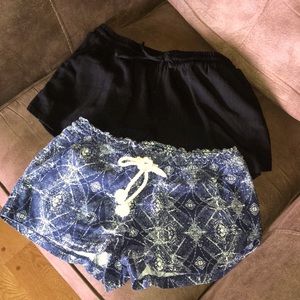 Roxy and Universal Threads shorts Bundle Size S